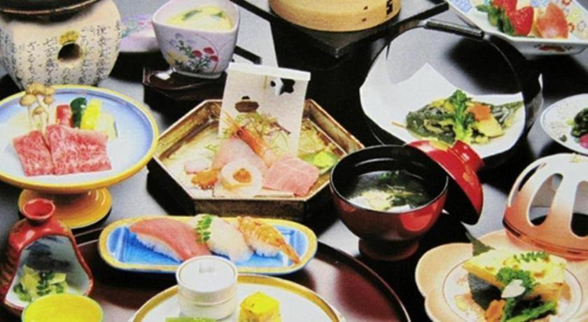 Takeo Onsen Heights Hotel Екстериор снимка